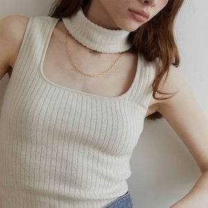 Top Zara white with chocker